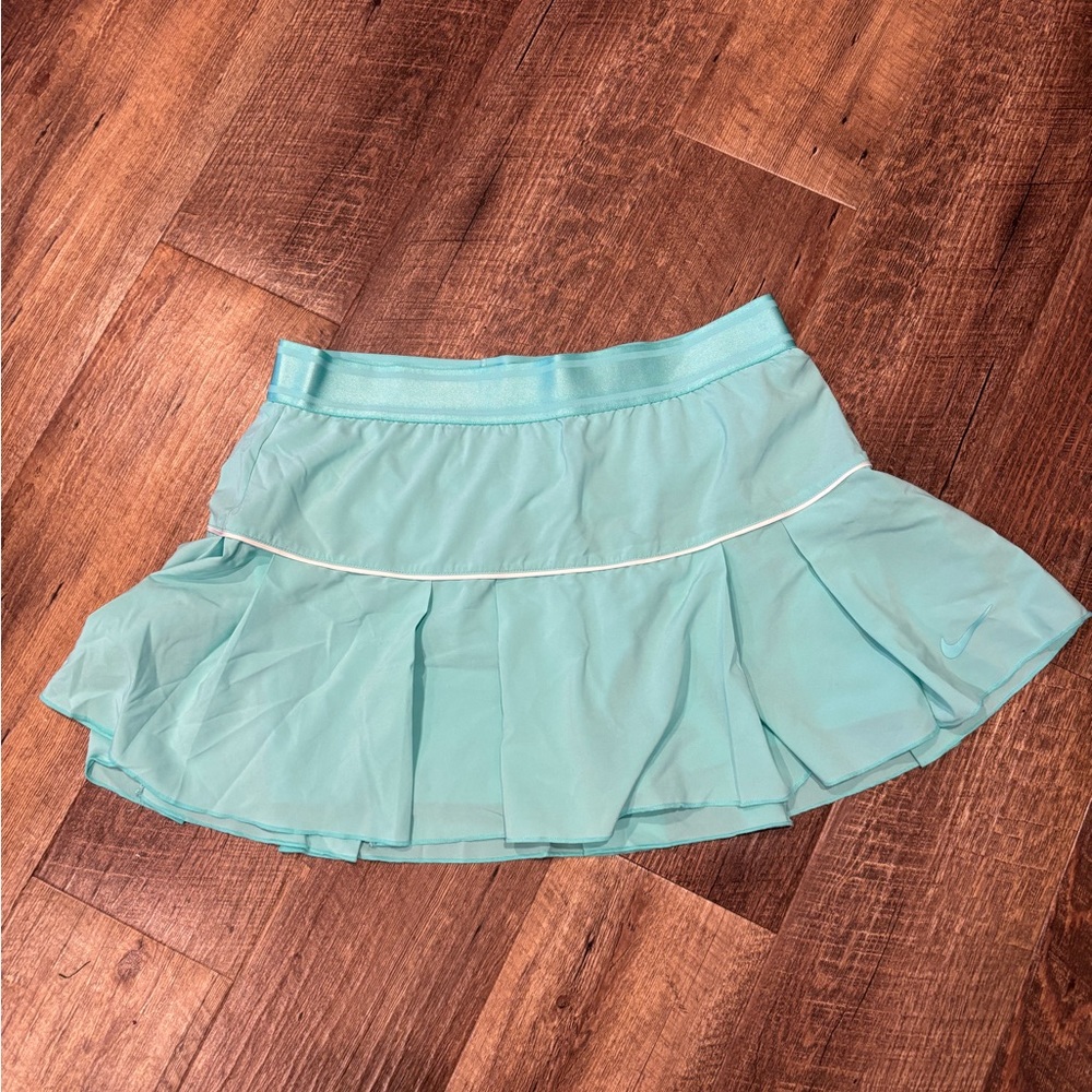 Nike tennis skirt (size L)